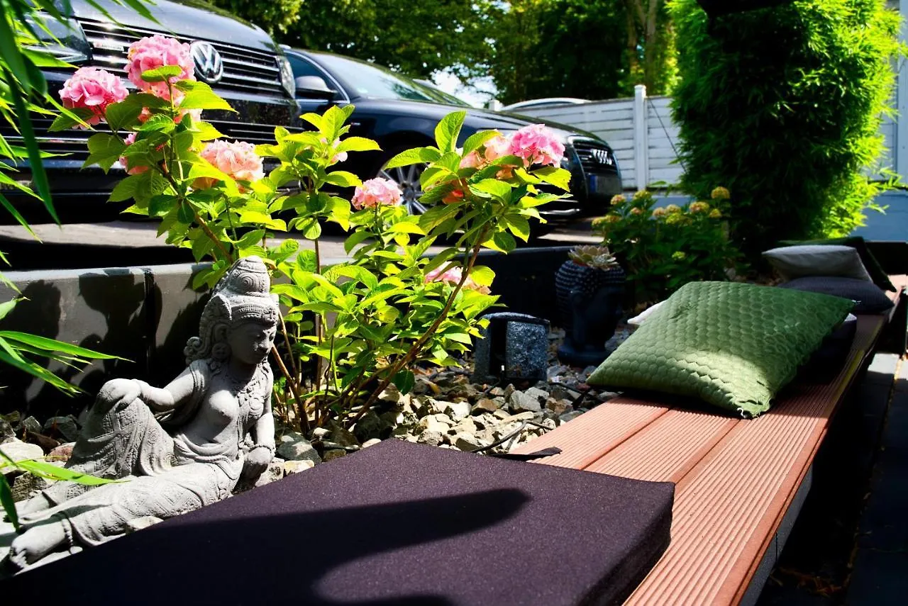 דיסלדורף Boutique Hotel Villa Sarah 4*,  גרמניה