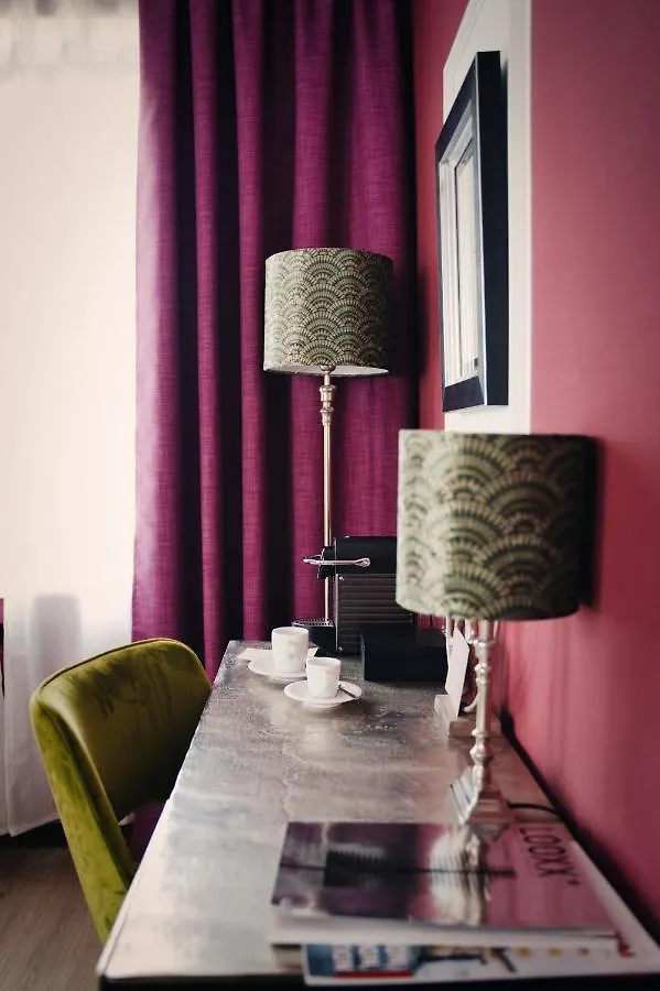 דיסלדורף Boutique Hotel Villa Sarah