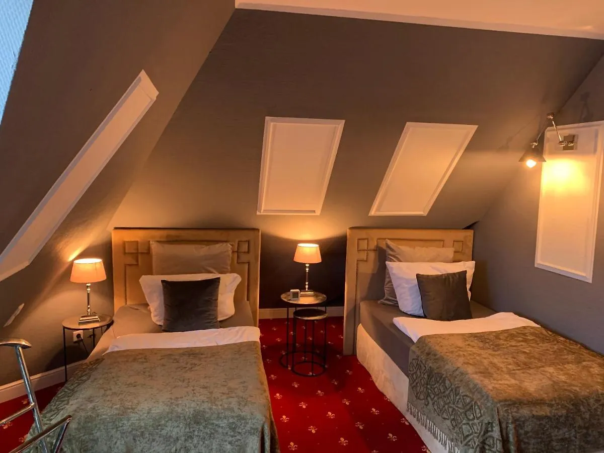 דיסלדורף Boutique Hotel Villa Sarah