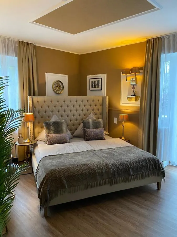 Boutique Hotel Villa Sarah Düsseldorf